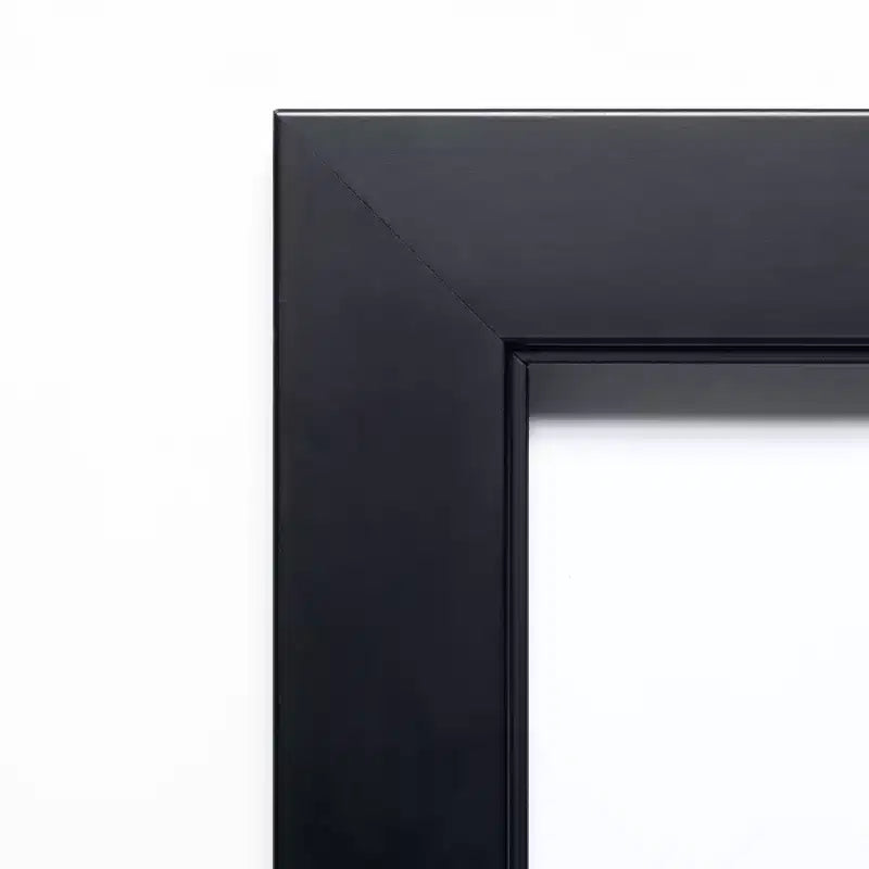Specchio da parete per bagno in legno smussato con cornice nera stretta