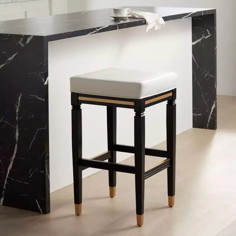 Sgabello da bar in legno nero con seduta in similpelle bianca – Altezza bancone 79 cm