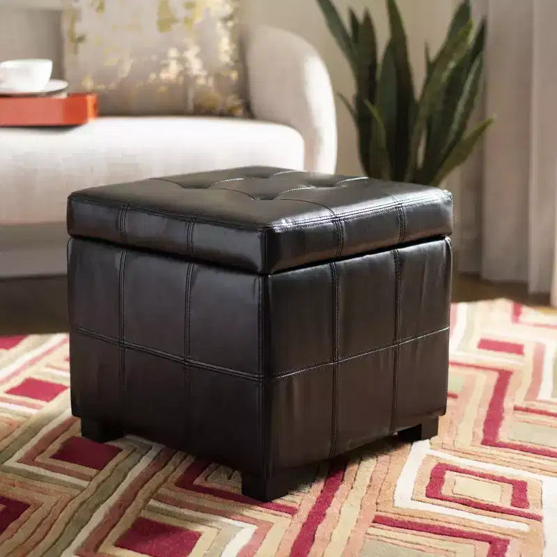 Pouf contenitore quadrato trapuntato con coperchio incernierato