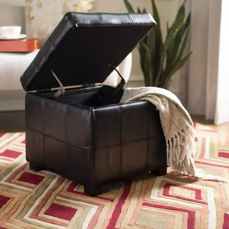 Pouf contenitore quadrato trapuntato con coperchio incernierato
