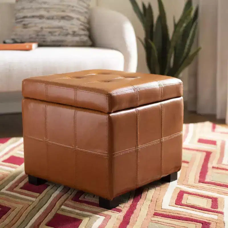 Pouf contenitore quadrato trapuntato con coperchio incernierato
