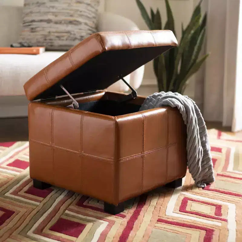 Pouf contenitore quadrato trapuntato con coperchio incernierato